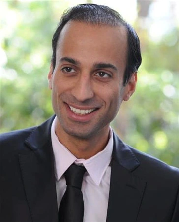 Dr. Pedram Sooferi of Life Smile Dental Center